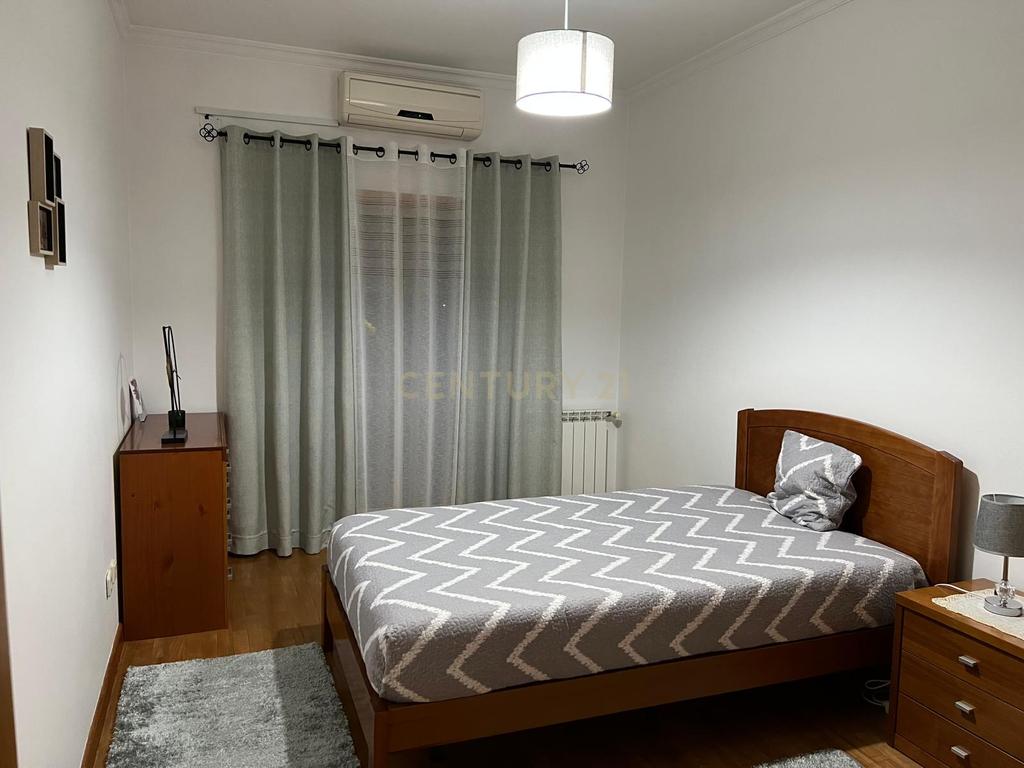 Apartamento T3 na Golegã – Conforto, Espaço e Localização Privilegiada - Image 8